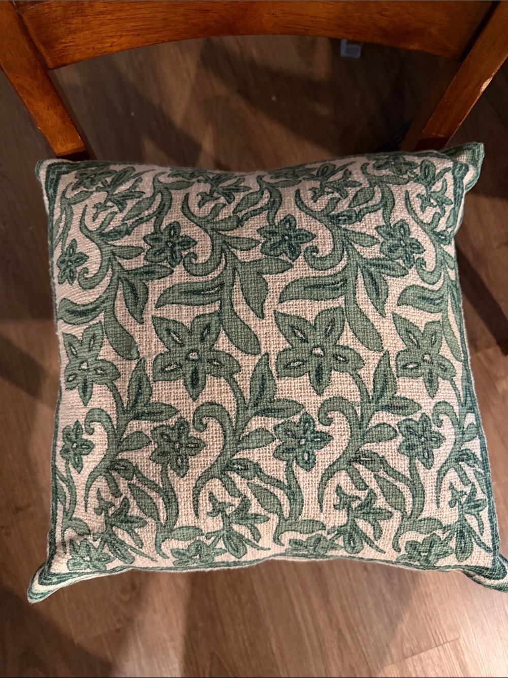 Throw Pillow Like New